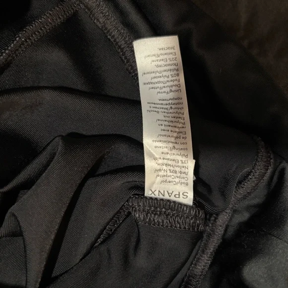 Spanx Faux Leather Leggings black size small - Picture 6 of 6